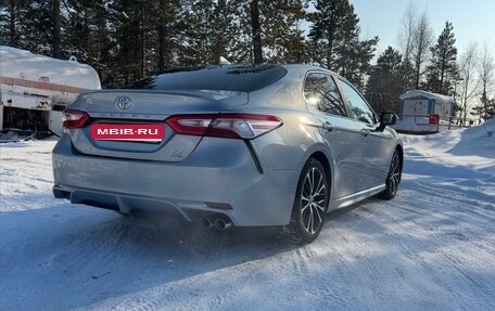 Toyota Camry, 2020 год, 2 800 000 рублей, 1 фотография
