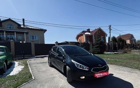 KIA cee'd III, 2013 год, 890 000 рублей, 2 фотография