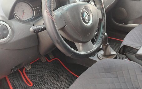 Renault Logan I, 2010 год, 280 000 рублей, 11 фотография