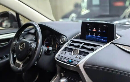 Lexus NX I, 2018 год, 3 200 050 рублей, 15 фотография