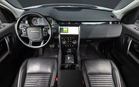 Land Rover Discovery Sport I рестайлинг, 2020 год, 1 830 173 рублей, 2 фотография