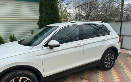 Volkswagen Tiguan II, 2018 год, 3 500 000 рублей, 3 фотография