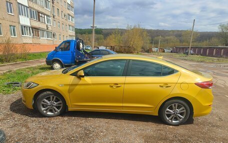 Hyundai Elantra VI рестайлинг, 2017 год, 1 450 000 рублей, 4 фотография