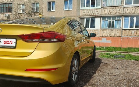 Hyundai Elantra VI рестайлинг, 2017 год, 1 450 000 рублей, 6 фотография