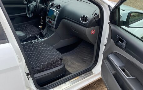 Ford Focus II рестайлинг, 2010 год, 400 000 рублей, 7 фотография