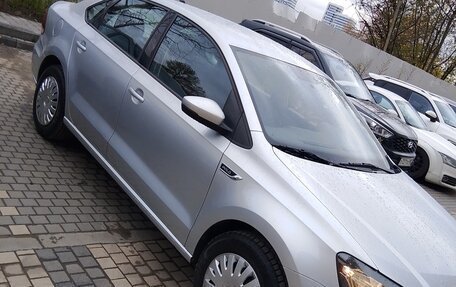 Volkswagen Polo VI (EU Market), 2019 год, 1 250 000 рублей, 2 фотография