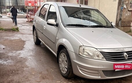 Renault Logan I, 2013 год, 450 000 рублей, 2 фотография
