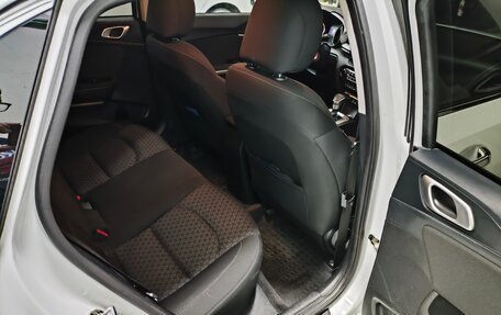 KIA cee'd III, 2018 год, 1 700 000 рублей, 11 фотография