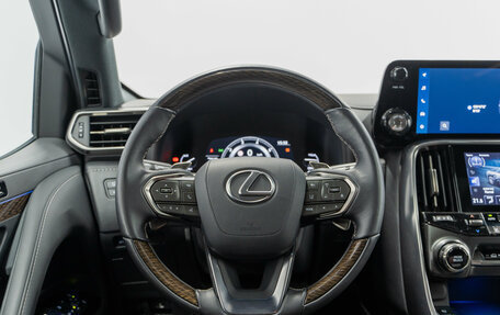 Lexus LX, 2024 год, 19 490 000 рублей, 17 фотография