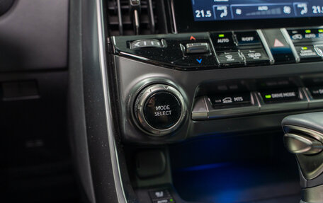 Lexus LX, 2024 год, 19 490 000 рублей, 34 фотография