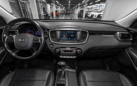 KIA Sorento III Prime рестайлинг, 2018 год, 3 050 000 рублей, 8 фотография