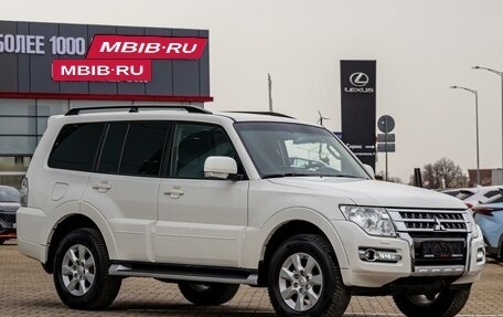 Mitsubishi Pajero IV, 2015 год, 2 155 000 рублей, 3 фотография