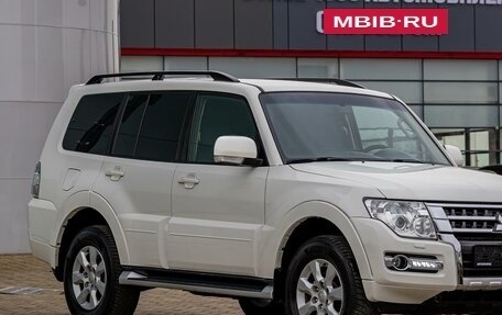Mitsubishi Pajero IV, 2015 год, 2 155 000 рублей, 7 фотография