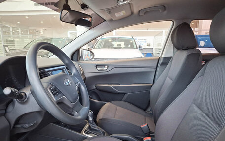 Hyundai Solaris II рестайлинг, 2018 год, 1 543 000 рублей, 16 фотография