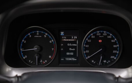 Toyota RAV4, 2016 год, 2 299 000 рублей, 18 фотография