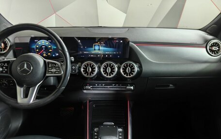 Mercedes-Benz GLA, 2020 год, 3 049 000 рублей, 14 фотография