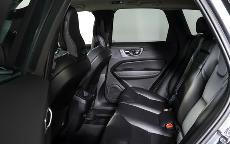 Volvo XC60 II, 2019 год, 3 099 000 рублей, 11 фотография