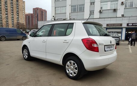 Skoda Fabia II, 2013 год, 530 000 рублей, 3 фотография