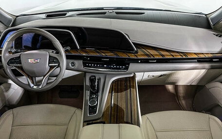 Cadillac Escalade V, 2021 год, 9 549 000 рублей, 12 фотография