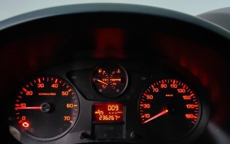 Peugeot Partner II рестайлинг 2, 2010 год, 398 000 рублей, 10 фотография