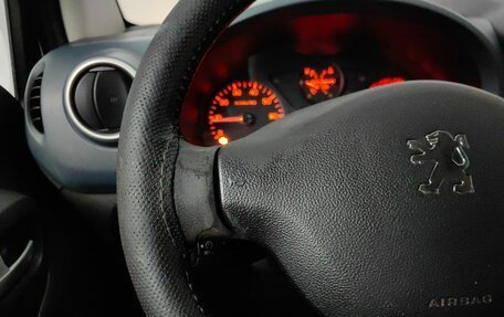 Peugeot Partner II рестайлинг 2, 2010 год, 398 000 рублей, 17 фотография