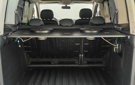 Peugeot Partner II рестайлинг 2, 2010 год, 398 000 рублей, 25 фотография