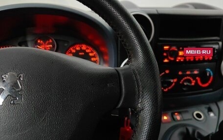 Peugeot Partner II рестайлинг 2, 2010 год, 398 000 рублей, 18 фотография