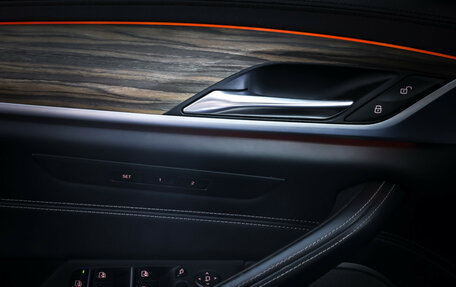 BMW 5 серия, 2019 год, 4 190 000 рублей, 15 фотография