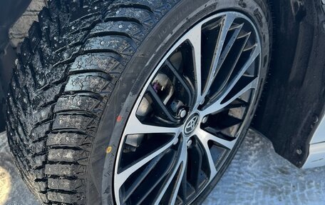 Toyota Camry, 2020 год, 2 800 000 рублей, 3 фотография