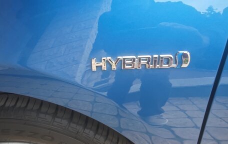 Toyota Prius c I, 2015 год, 1 350 000 рублей, 2 фотография