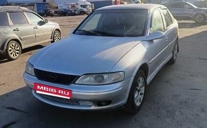 Opel Vectra B рестайлинг, 2001 год, 270 000 рублей, 9 фотография