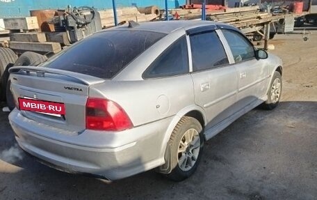 Opel Vectra B рестайлинг, 2001 год, 270 000 рублей, 2 фотография