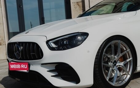 Mercedes-Benz E-Класс AMG, 2021 год, 7 900 000 рублей, 3 фотография