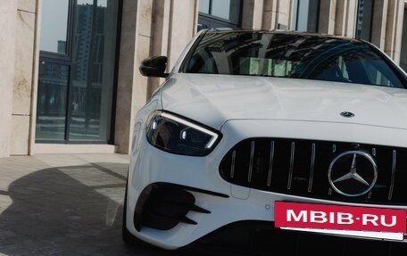 Mercedes-Benz E-Класс AMG, 2021 год, 7 900 000 рублей, 4 фотография