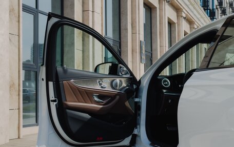 Mercedes-Benz E-Класс AMG, 2021 год, 7 900 000 рублей, 22 фотография