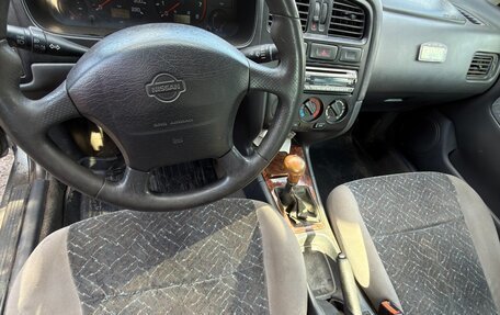 Nissan Primera II рестайлинг, 1999 год, 120 000 рублей, 20 фотография