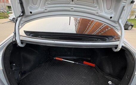 Hyundai Solaris II рестайлинг, 2015 год, 700 000 рублей, 13 фотография