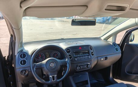Volkswagen Golf Plus II, 2011 год, 835 000 рублей, 16 фотография
