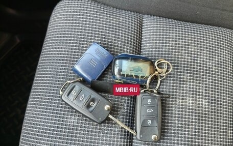 Volkswagen Golf Plus II, 2011 год, 835 000 рублей, 24 фотография