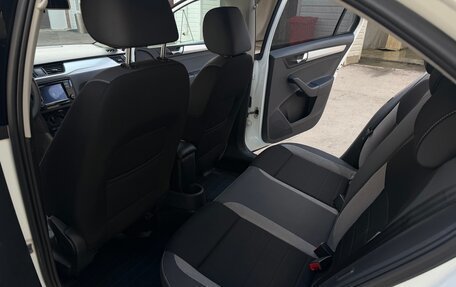 Skoda Rapid I, 2017 год, 1 250 000 рублей, 15 фотография