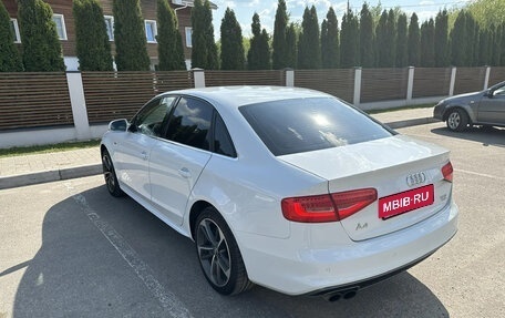 Audi A4, 2013 год, 1 890 000 рублей, 3 фотография