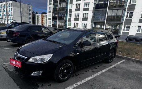 Opel Astra J, 2012 год, 750 000 рублей, 2 фотография