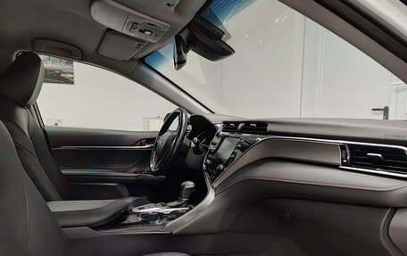 Toyota Camry, 2020 год, 3 211 000 рублей, 15 фотография