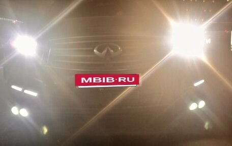 Infiniti QX70, 2014 год, 2 300 000 рублей, 13 фотография