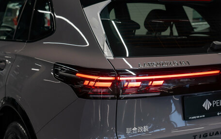 Volkswagen Tiguan, 2026 год, 5 080 000 рублей, 28 фотография