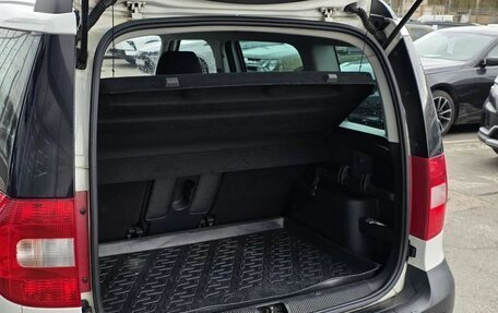 Skoda Yeti I рестайлинг, 2013 год, 1 045 000 рублей, 7 фотография