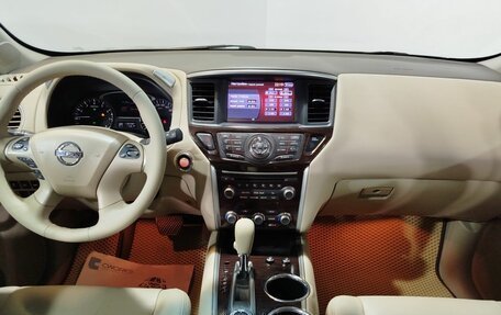 Nissan Pathfinder, 2014 год, 1 850 000 рублей, 15 фотография