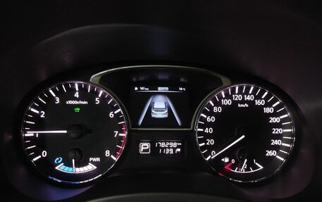 Nissan Pathfinder, 2014 год, 1 850 000 рублей, 13 фотография