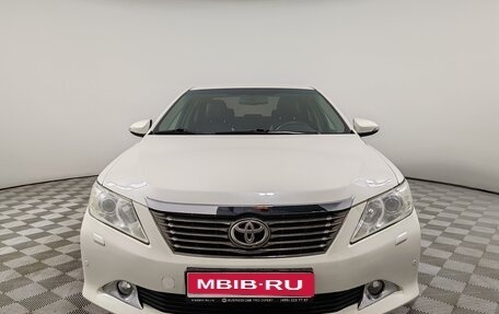Toyota Camry, 2013 год, 1 699 000 рублей, 2 фотография