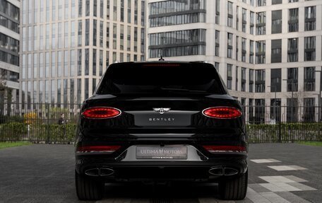 Bentley Bentayga I, 2025 год, 35 000 000 рублей, 5 фотография